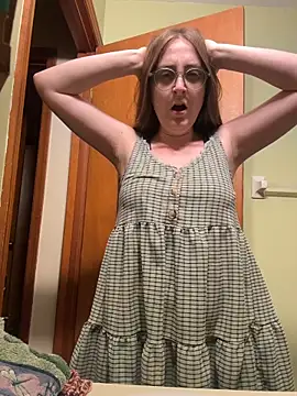 prettykitttty online show from 04.21.26