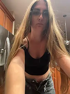 prettykitttty online show from 08.02.26