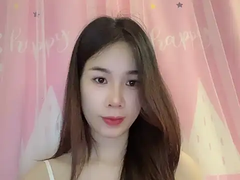 Snapshot of Luna3579 chatting on 06.17.26 Luna3579 online show from 06.17.26