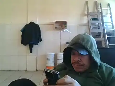 Snapshot of Oskr2024XXX chatting on 02.10.25 Oskr2024XXX online show from 02.10.25