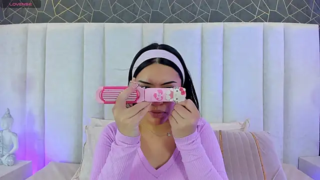 im miaadoll online show from 04.26.26