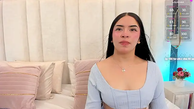 Snapshot of imnikaa_ chatting on 06.14.26 imnikaa online show from 06.14.26