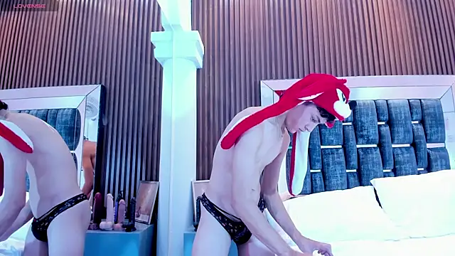 Snapshot of camy_cann_ chatting on 04.15.26 camy cann online show from 04.15.26