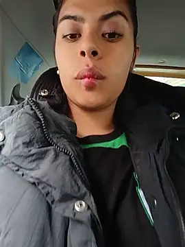 Snapshot of SOFIA-11_ chatting on 05.16.26 SOFIA-11 online show from 05.16.26