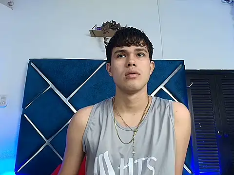 EdwinBoys online show from 04.23.26