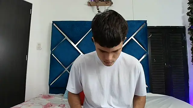 EdwinBoys online show from 06.11.26