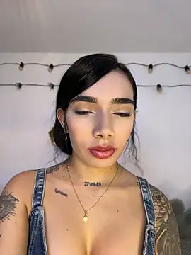 milasantana  online show from 07.12.26