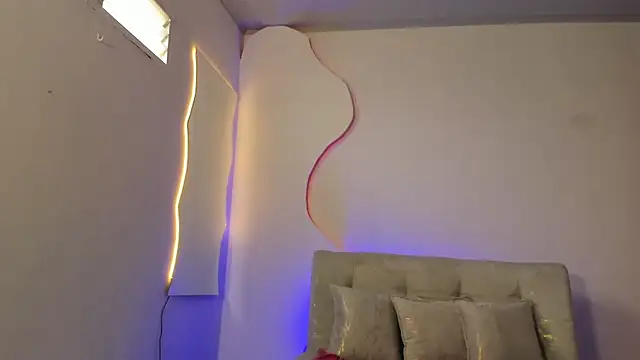 Aohomlester  online show from 04.15.26