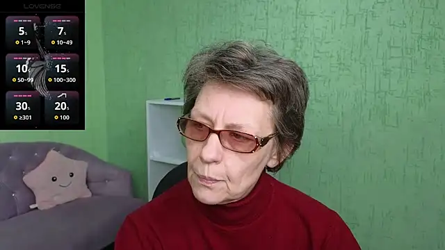 Ivy Infinity online show from 04.17.26