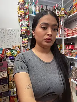 Sara fun online show from 12.15.25