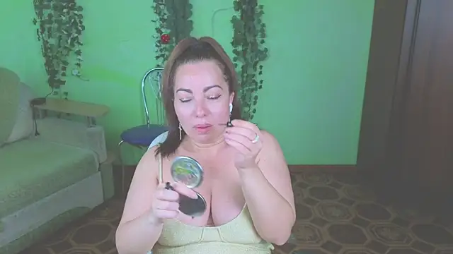 Zoe Zephyr online show from 06.13.26