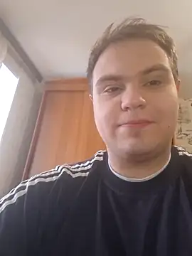 Glowing Diamant online show from 04.22.26