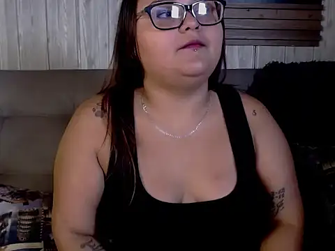 Luna  Cortez online show from 04.17.26