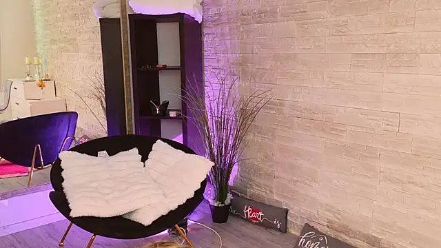 BlondieXStar online show from 06.04.26