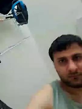 Snapshot of dickforpussyy chatting on 05.23.26 dickforpussyy online show from 05.23.26