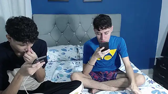 Thiago And Gael online show from 07.23.26