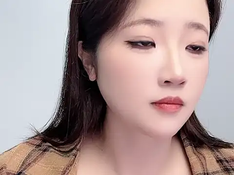 Eva 258899 online show from 04.25.26