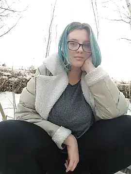 GloriaEvans online show from 03.20.25