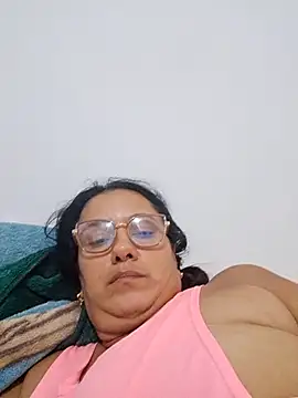Snapshot of Samanta-42 chatting on 06.17.26 Samanta-42 online show from 06.17.26