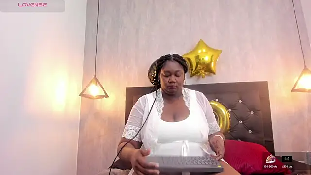 Canela  hot online show from 04.22.26