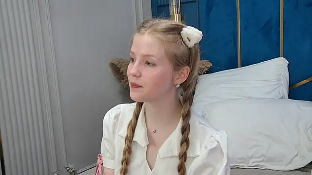 LilianHowards online show from 05.24.26