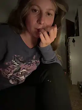 BizcochitoLeila online show from 04.21.26