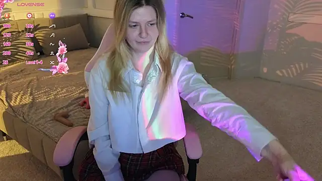 TonyaMeow online show from 07.20.26