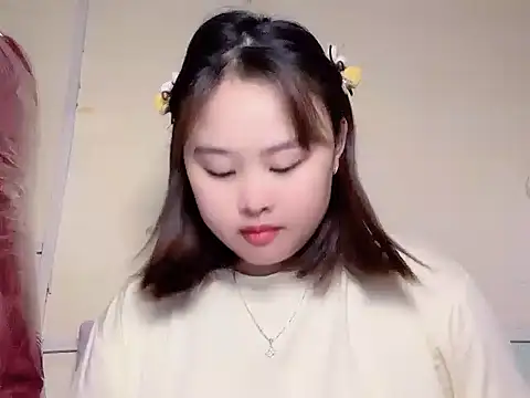 NhungNhun789 online show from 05.18.26