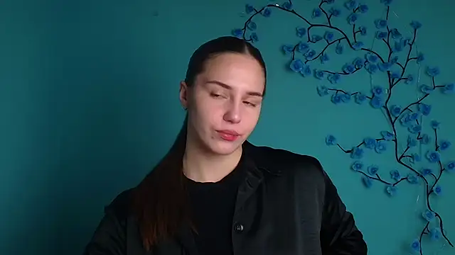 Kyara ra online show from 04.28.26