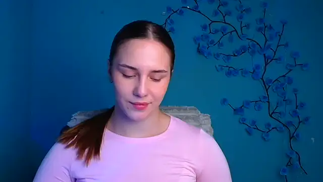 Snapshot of Kyara_ra chatting on 07.24.26 Kyara ra online show from 07.24.26
