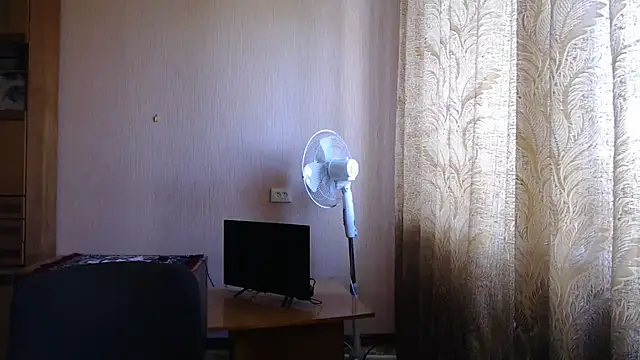 AlinaxJames online show from 05.06.26