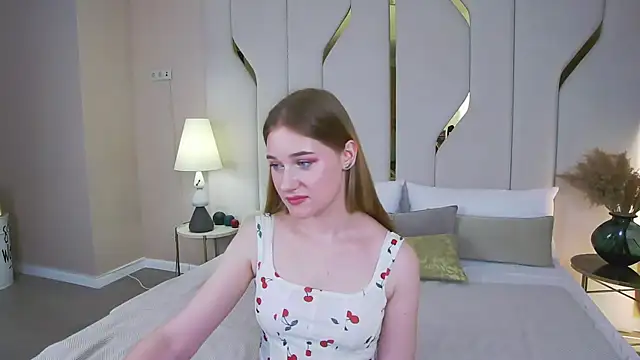 EmmiliRosse online show from 05.20.26