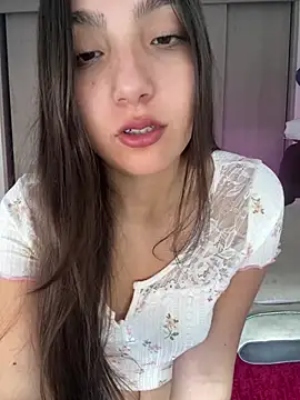 Snapshot of Soffy_20 chatting on 05.17.26 Soffy 20 online show from 05.17.26