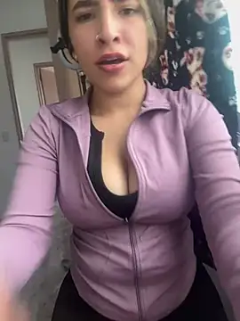 JUANITA07 online show from 04.23.26