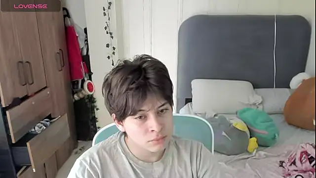 Snapshot of Felixzyn chatting on 05.29.26 Felixzyn online show from 05.29.26