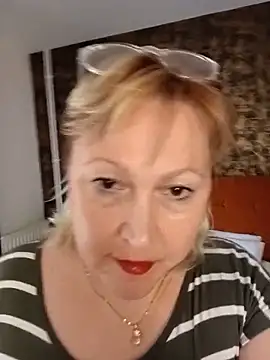 I amVeronicle online show from 06.07.26