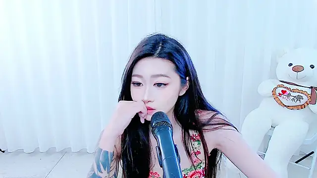 CC-828 online show from 04.19.26