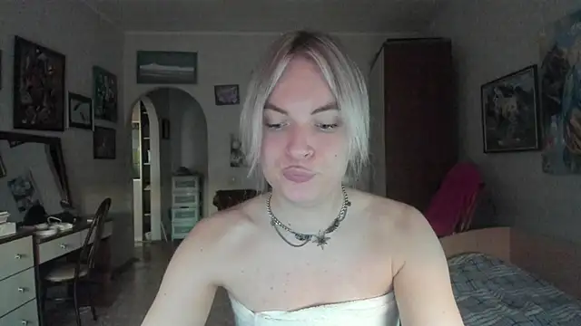 milliKira006 online show from 08.03.26