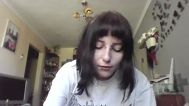 ChargedReign online show from 05.04.26
