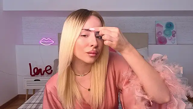 Bella crazyy online show from 04.29.26
