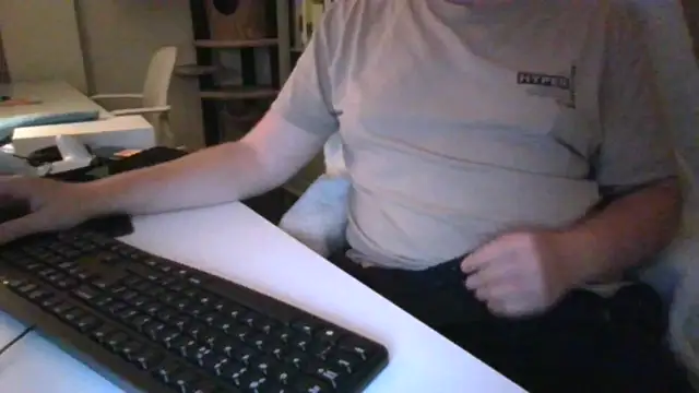 richard9718 online show from 05.09.26
