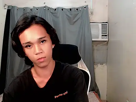 urnaughty paul online show from 07.02.26