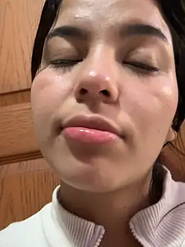Mia Tylor01 online show from 06.25.26