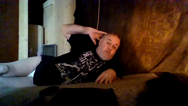 Nightshade1195 online show from 05.28.26