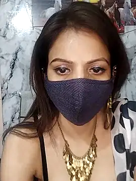 Snapshot of lovelyrosewifey chatting on 05.21.26 lovelyrosewifey online show from 05.21.26
