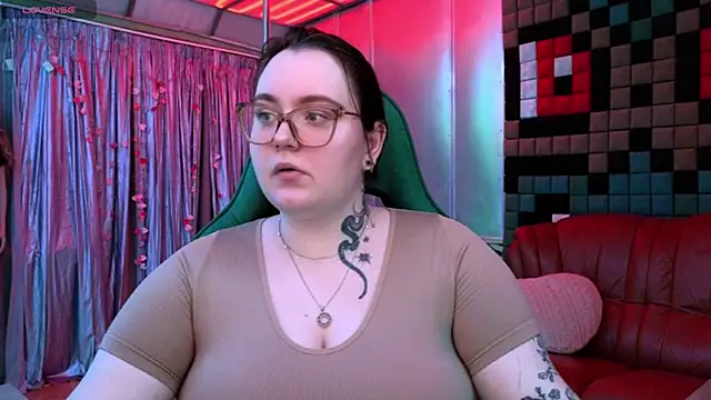 CatherineClaire online show from 05.18.26