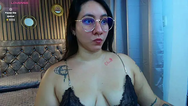Snapshot of Agata_Monroe chatting on 05.06.26 Agata Monroe online show from 05.06.26