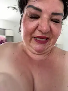 curvymilfmicha online show from 08.04.26