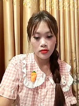 Snapshot of Ly-sexyy chatting on 07.17.26 Ly-sexyy online show from 07.17.26