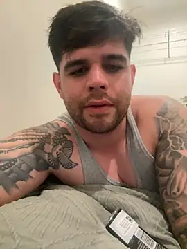 landitonme29 online show from 04.21.26